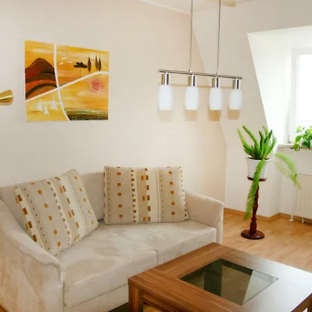 Kamelienweg By Interhome Apartamento Dresden